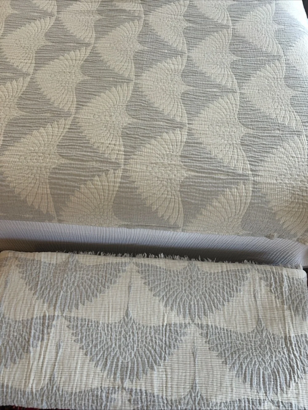 Modern Woven Throw Wedding Silver Gray + White Feathered Flock Jacquard Cotton